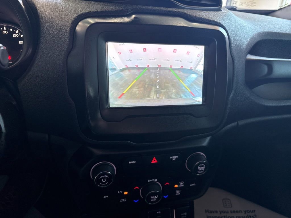 Used 2020 Jeep Renegade Altitude FWD image 21