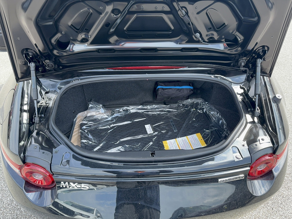 New 2026 MAZDA MX-5 Miata Grand Touring w/ Weather Package image 10