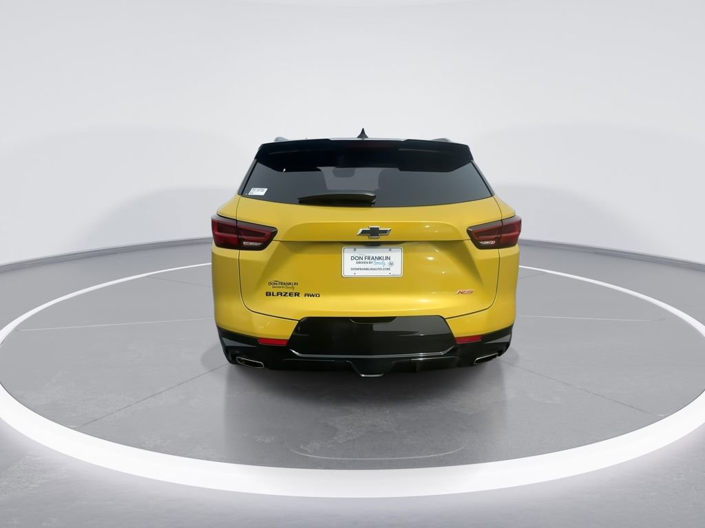 Used 2023 Chevrolet Blazer RS w/ Driver Confidence II Package image 7
