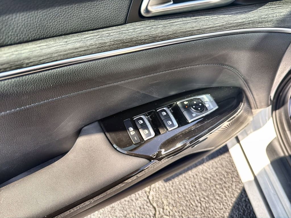 Used 2025 Kia K5 EX FWD image 15