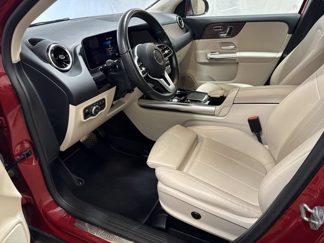 Used 2021 Mercedes-Benz GLA 250 4MATIC image 11