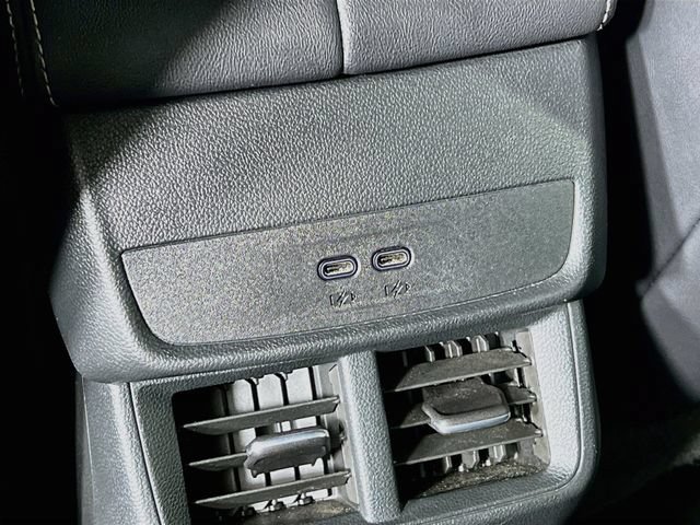 Used 2026 GMC Terrain Elevation w/ Elevation Premium Package FWD image 34