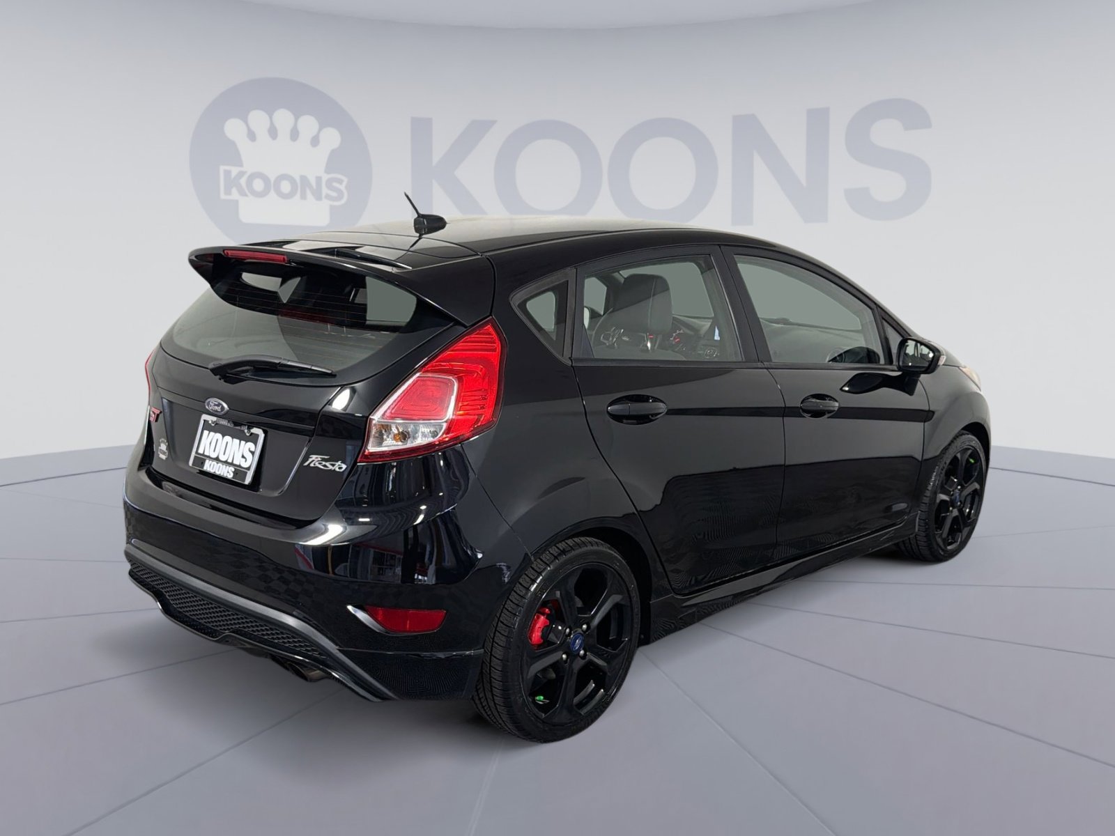 Used 2018 Ford Fiesta ST FWD image 7