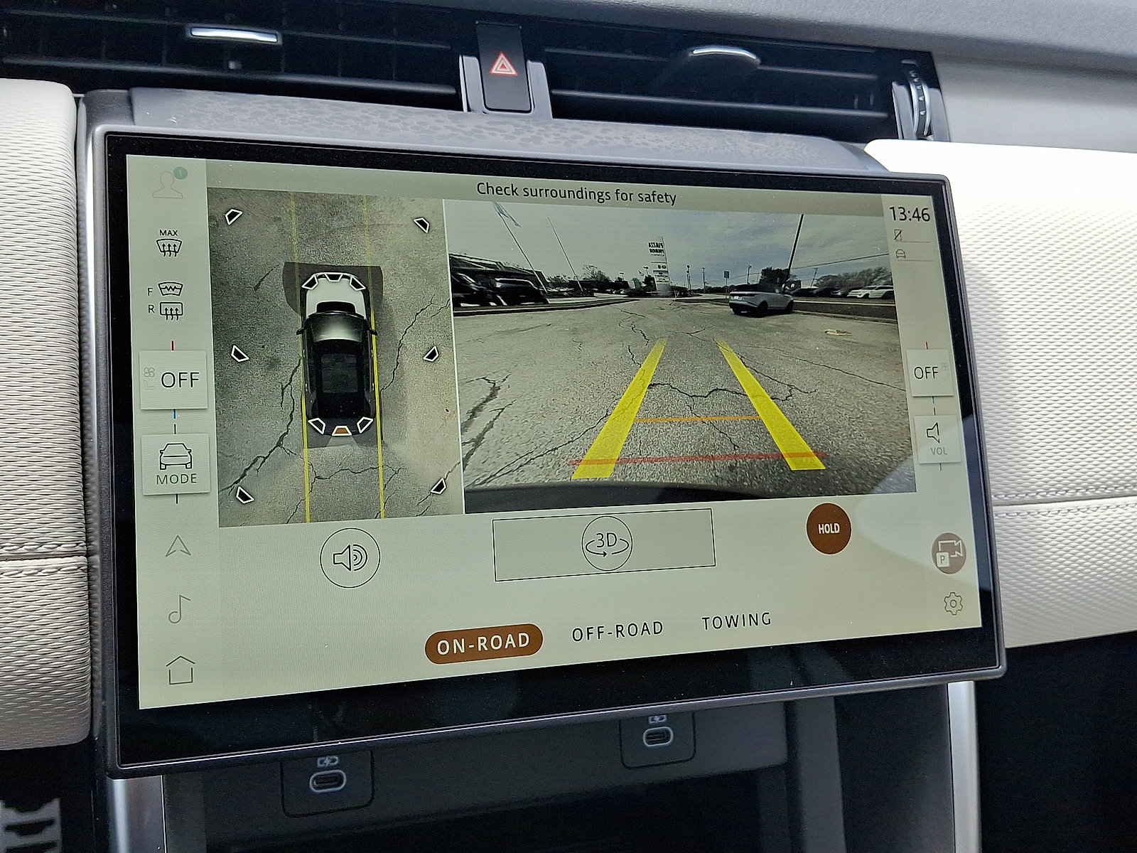 New 2026 Land Rover Discovery Sport Landmark image 11