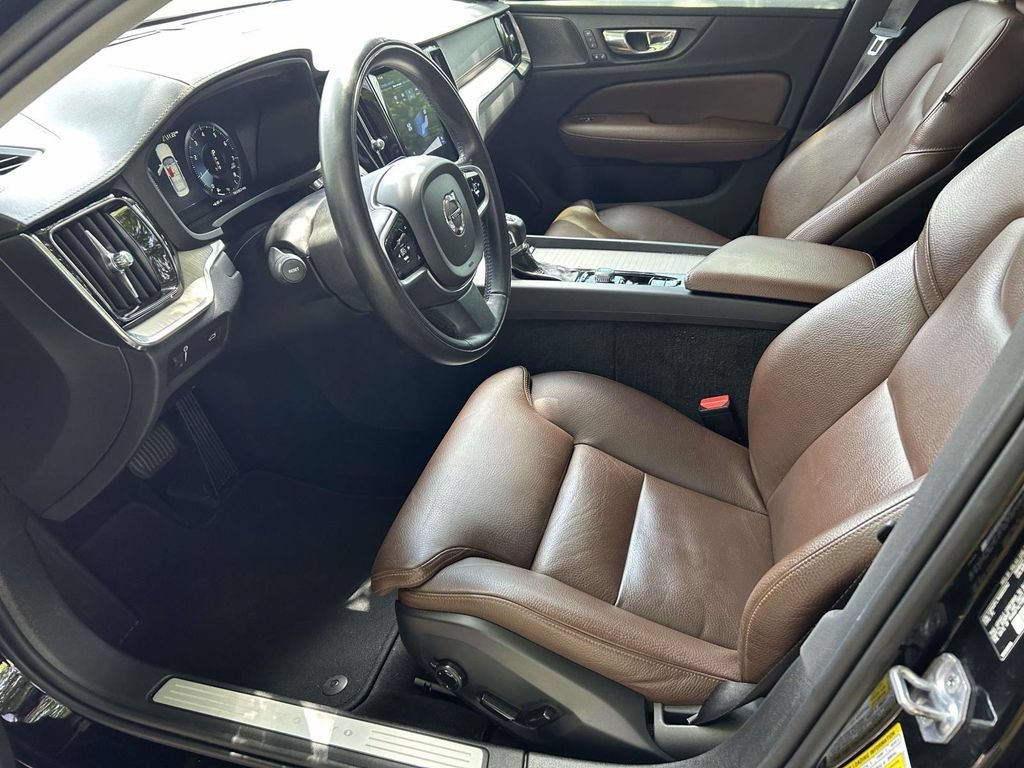 Used 2019 Volvo S60 T5 Inscription FWD image 12