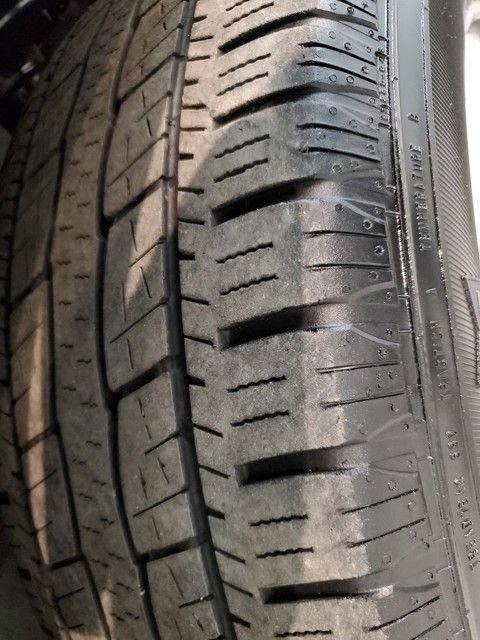 Used 2019 GMC Acadia SLE image 29