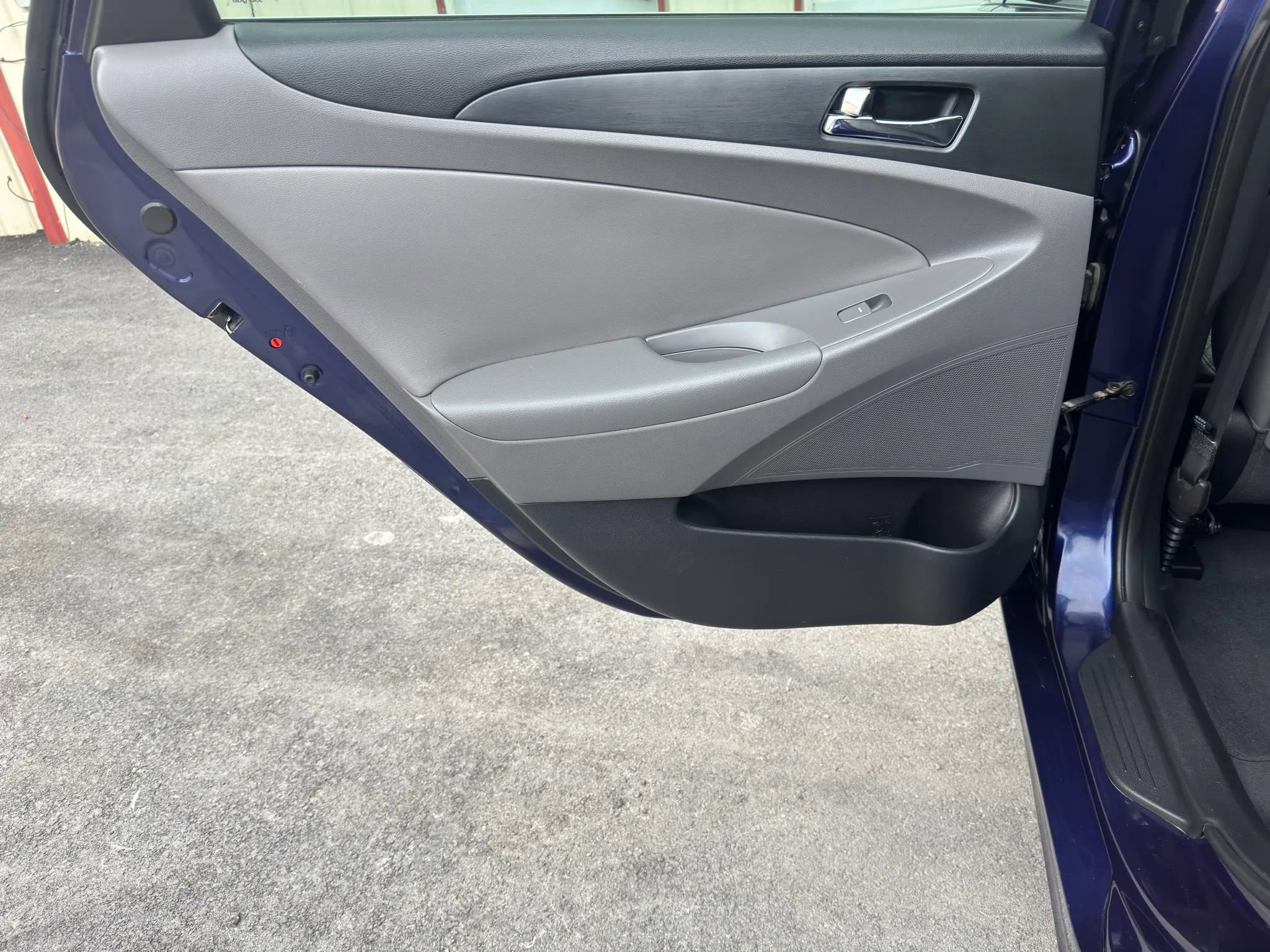 Used 2013 Hyundai Sonata SE FWD image 6