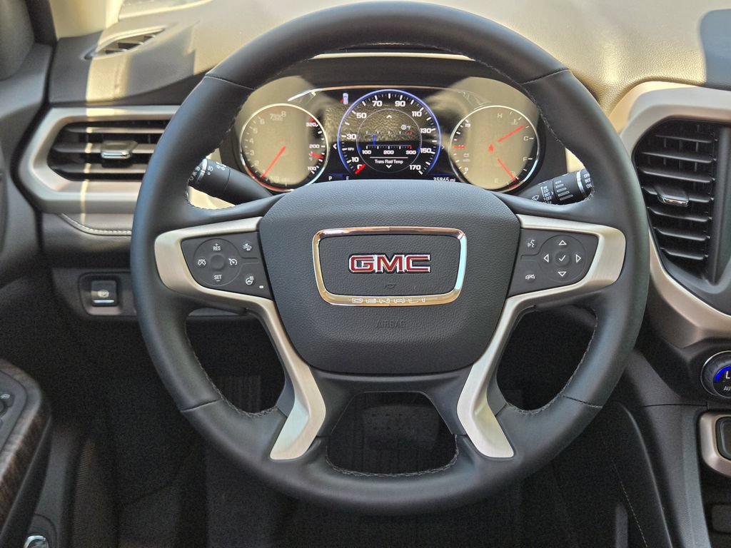 Used 2023 GMC Acadia Denali w/ Denali Technology Package FWD image 28