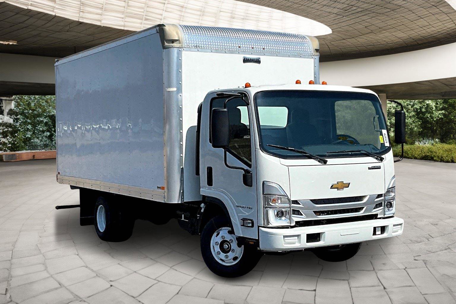 New 2025 Chevrolet Low Cab Forward image 3