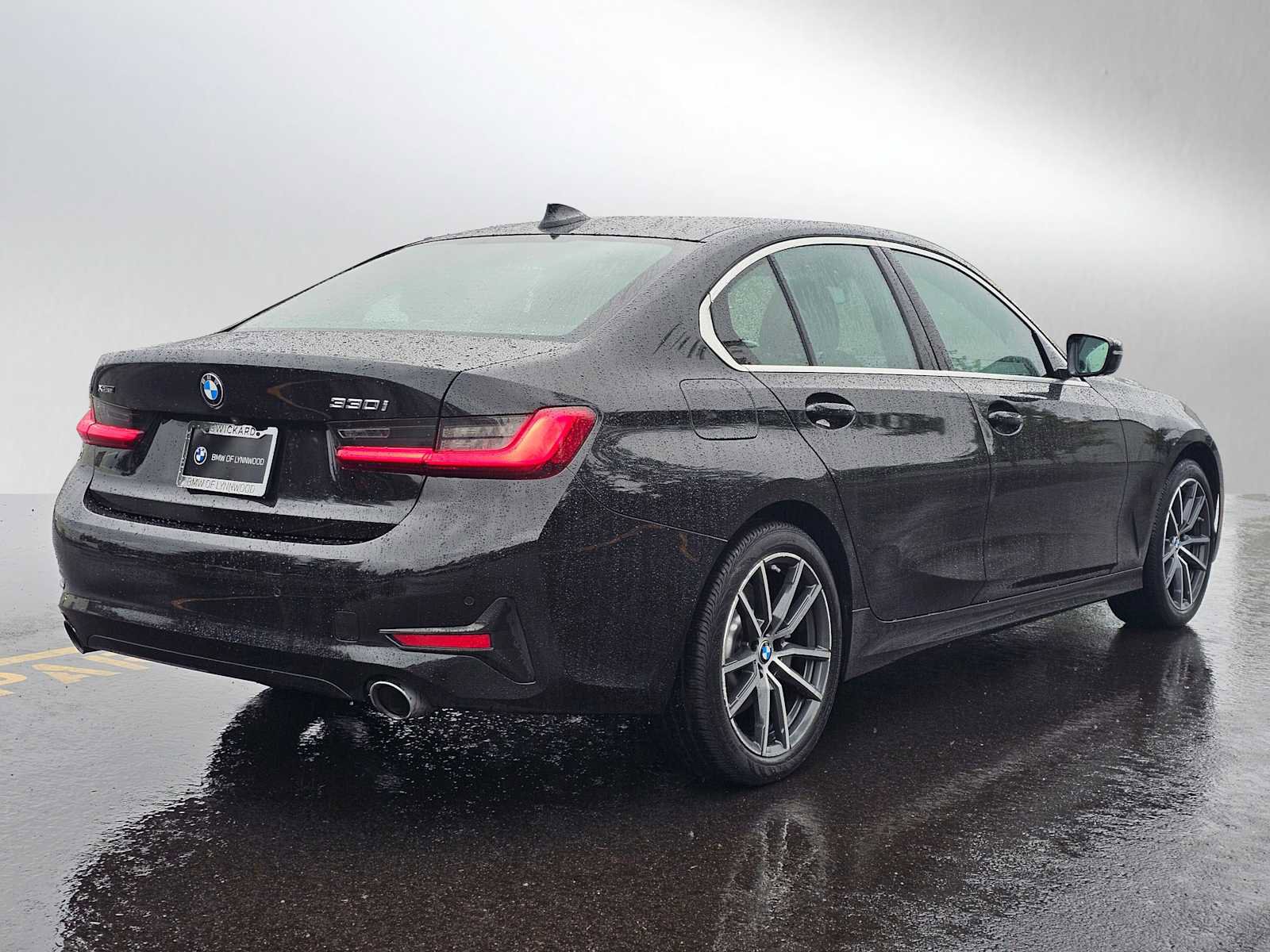 Used 2020 BMW 330i xDrive Sedan w/ Driving Assistance Package image 3