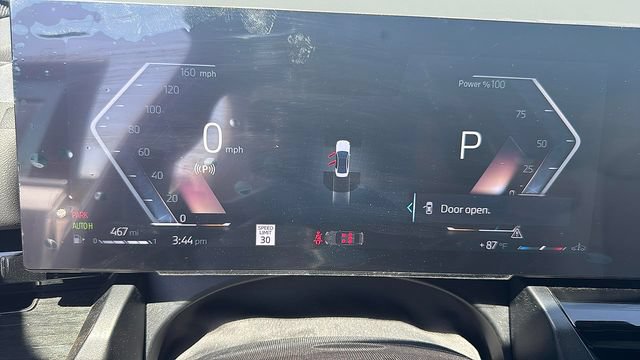 Certified 2025 BMW 530i xDrive AWD/4WD image 12