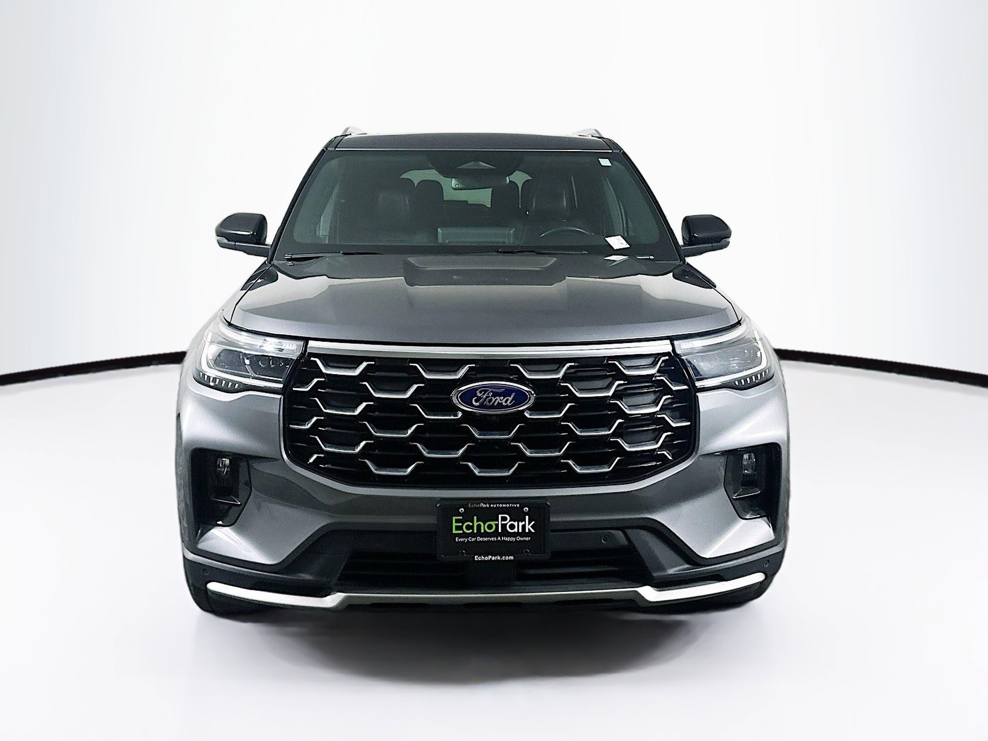 Used 2025 Ford Explorer Platinum w/ LUX Leather Package AWD/4WD image 2