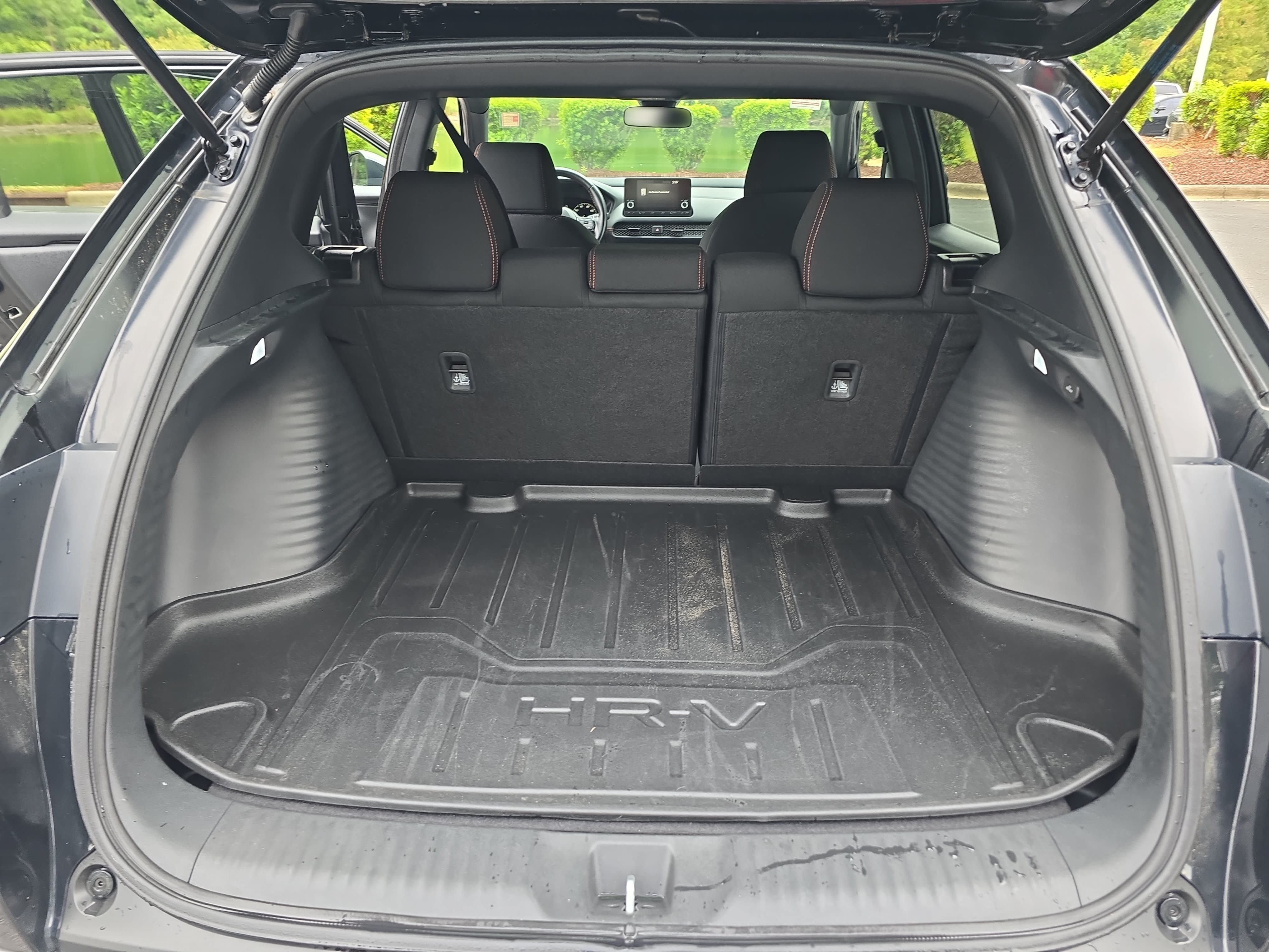 Certified 2025 Honda HR-V Sport image 12