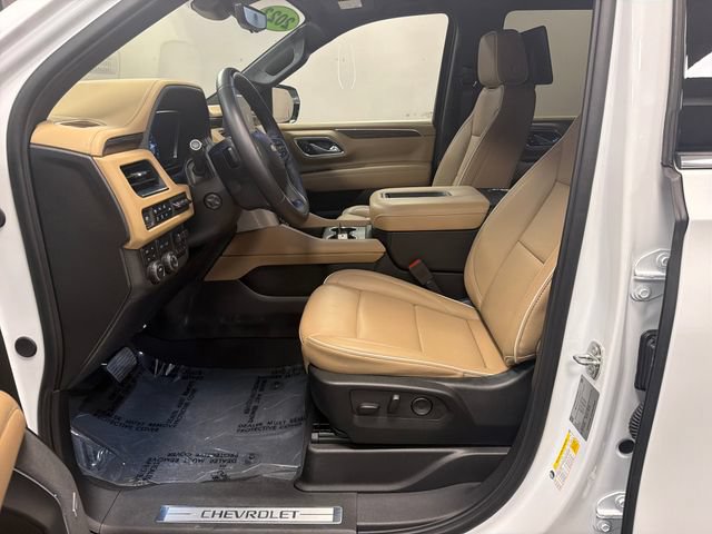 Used 2023 Chevrolet Tahoe Premier w/ Advanced Technology Package AWD/4WD image 9