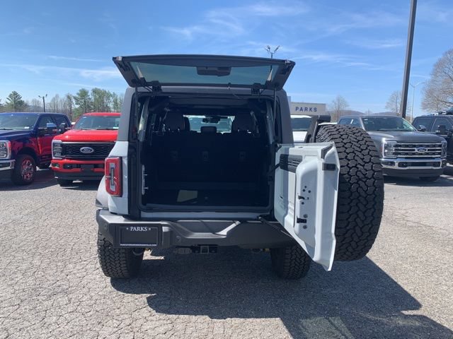 New 2026 Ford Bronco Outer Banks w/ Sasquatch Package AWD/4WD image 9