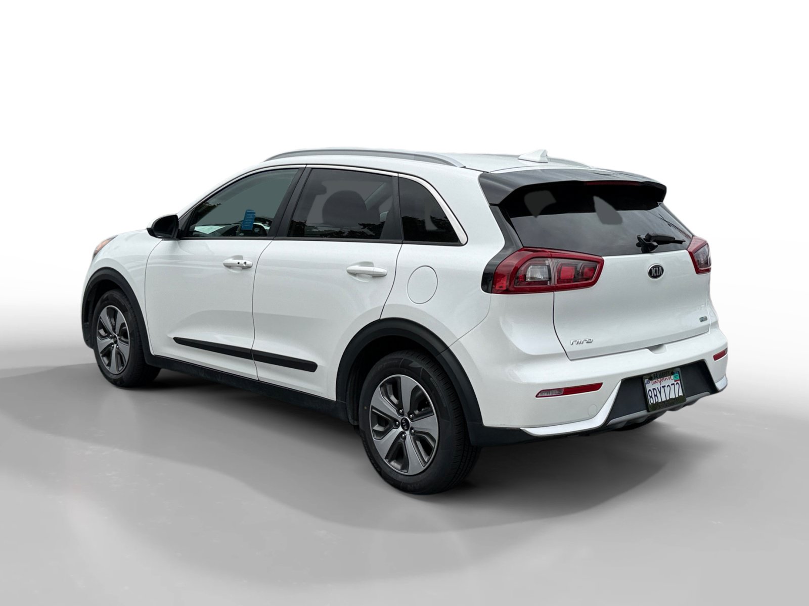 Used 2018 Kia Niro LX FWD image 3