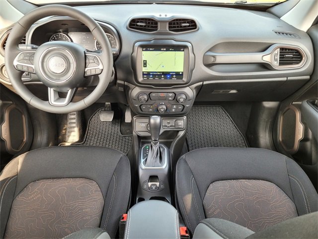 Used 2023 Jeep Renegade Latitude image 13