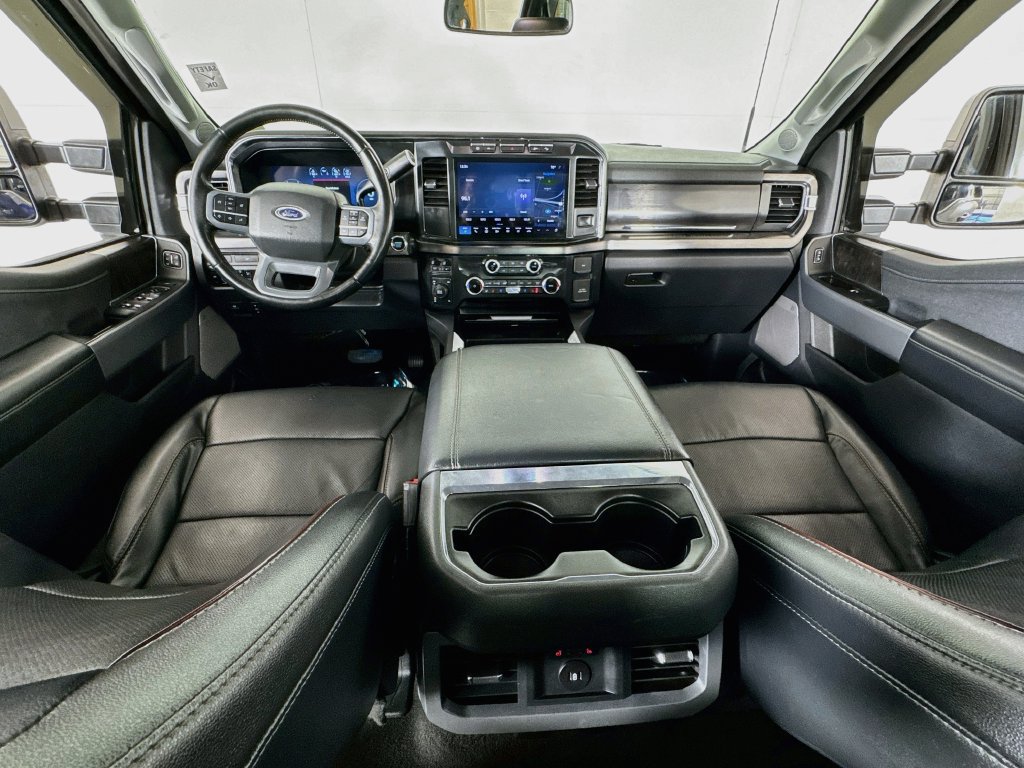 Used 2024 Ford F350 Lariat w/ FX4 Off-Road Package AWD/4WD image 34