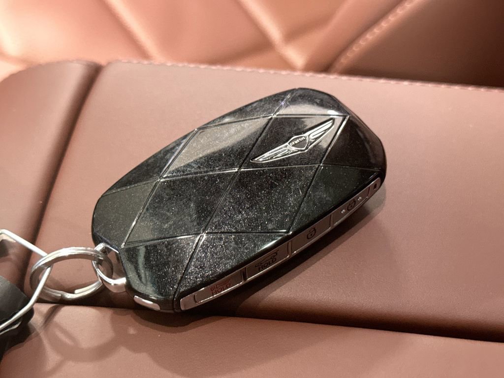 New 2025 Genesis GV80 3.5T Prestige AWD/4WD image 28