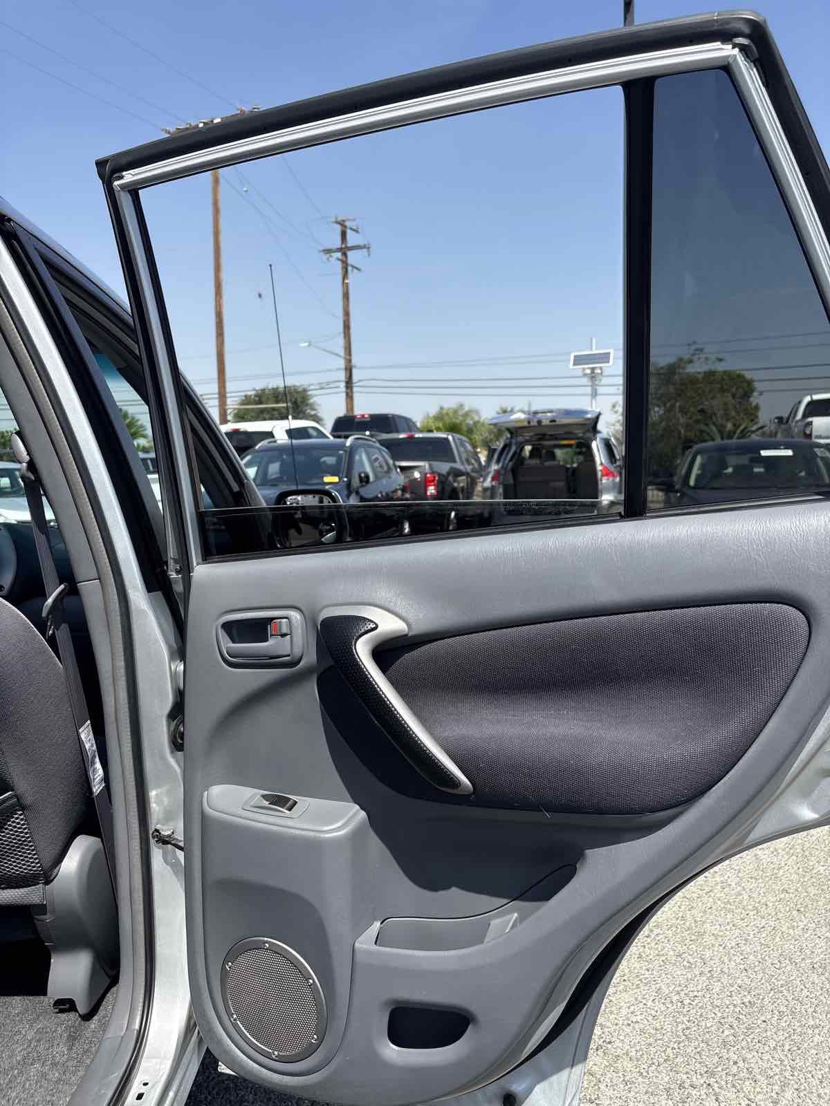 Used 2001 Toyota RAV4 2WD image 11
