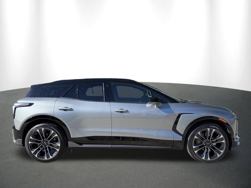 Used 2025 Chevrolet Blazer EV SS image 19