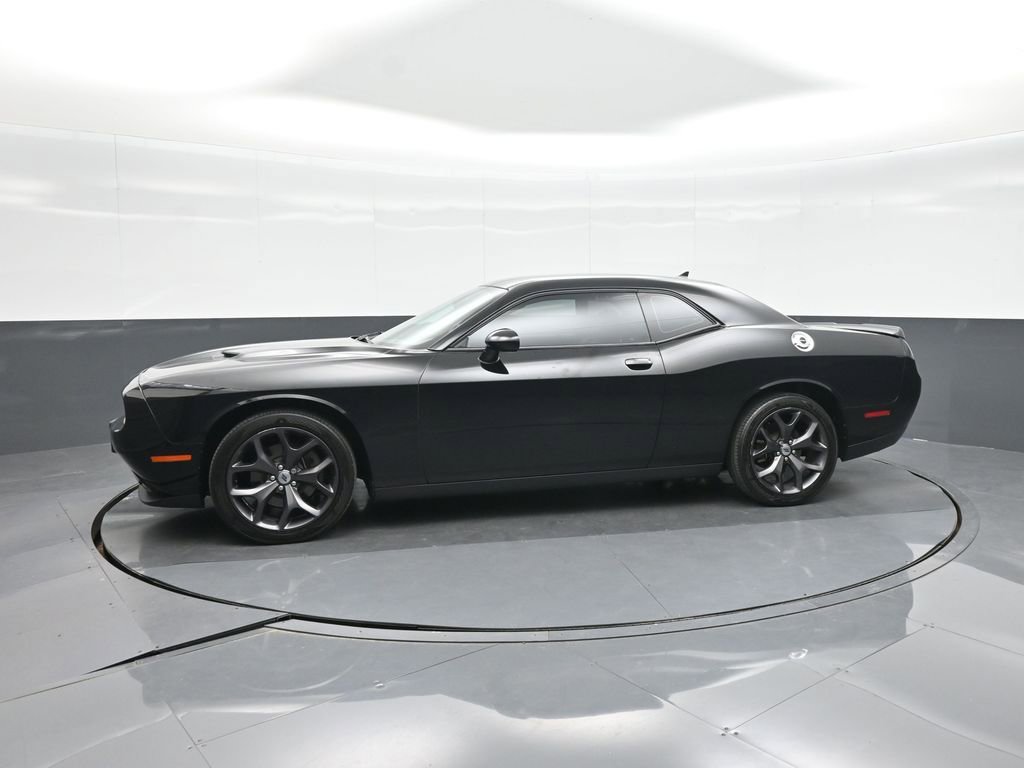 Used 2019 Dodge Challenger SXT w/ Plus Package image 12