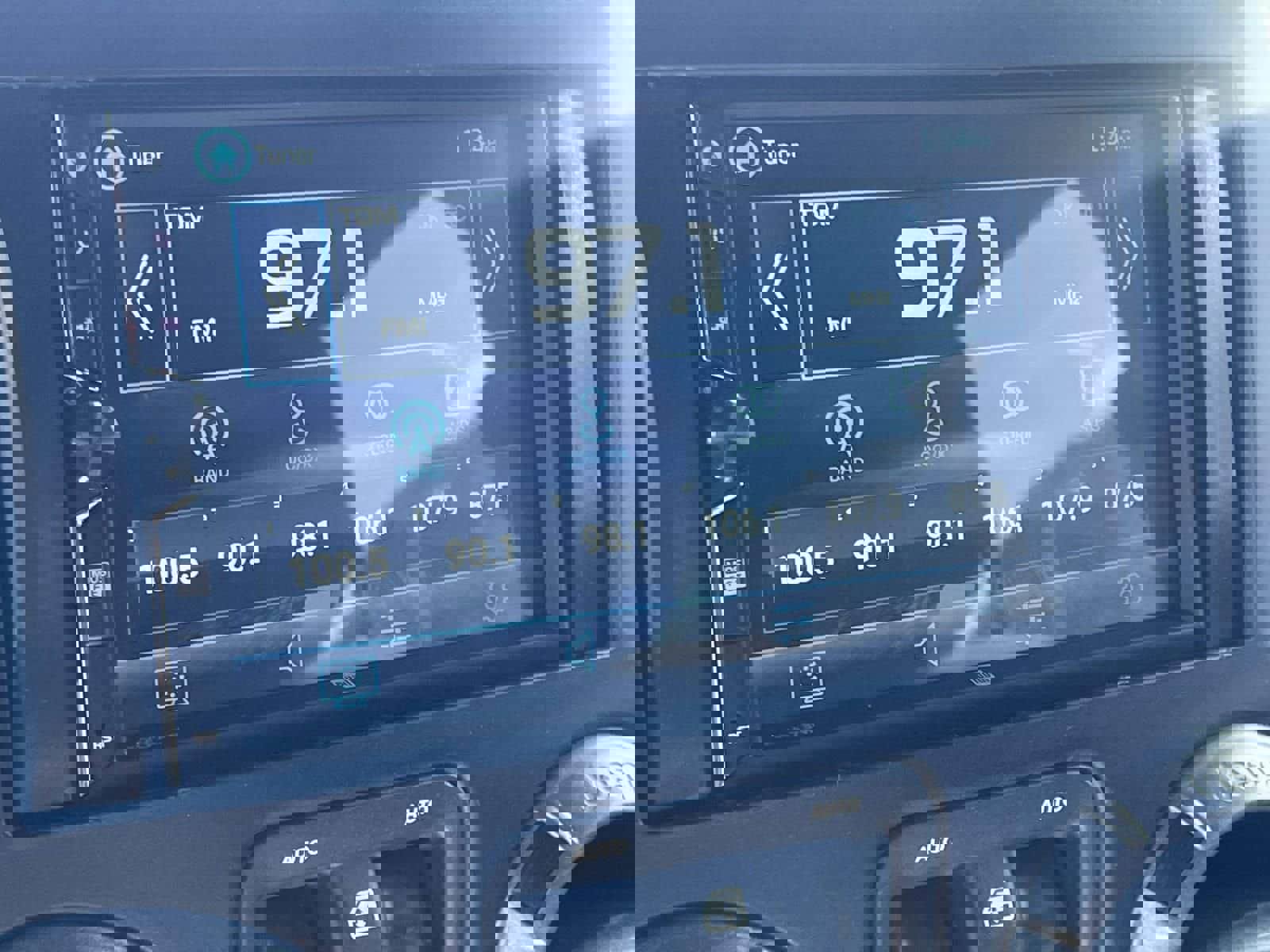 Used 2012 Jeep Wrangler Unlimited Sport image 16