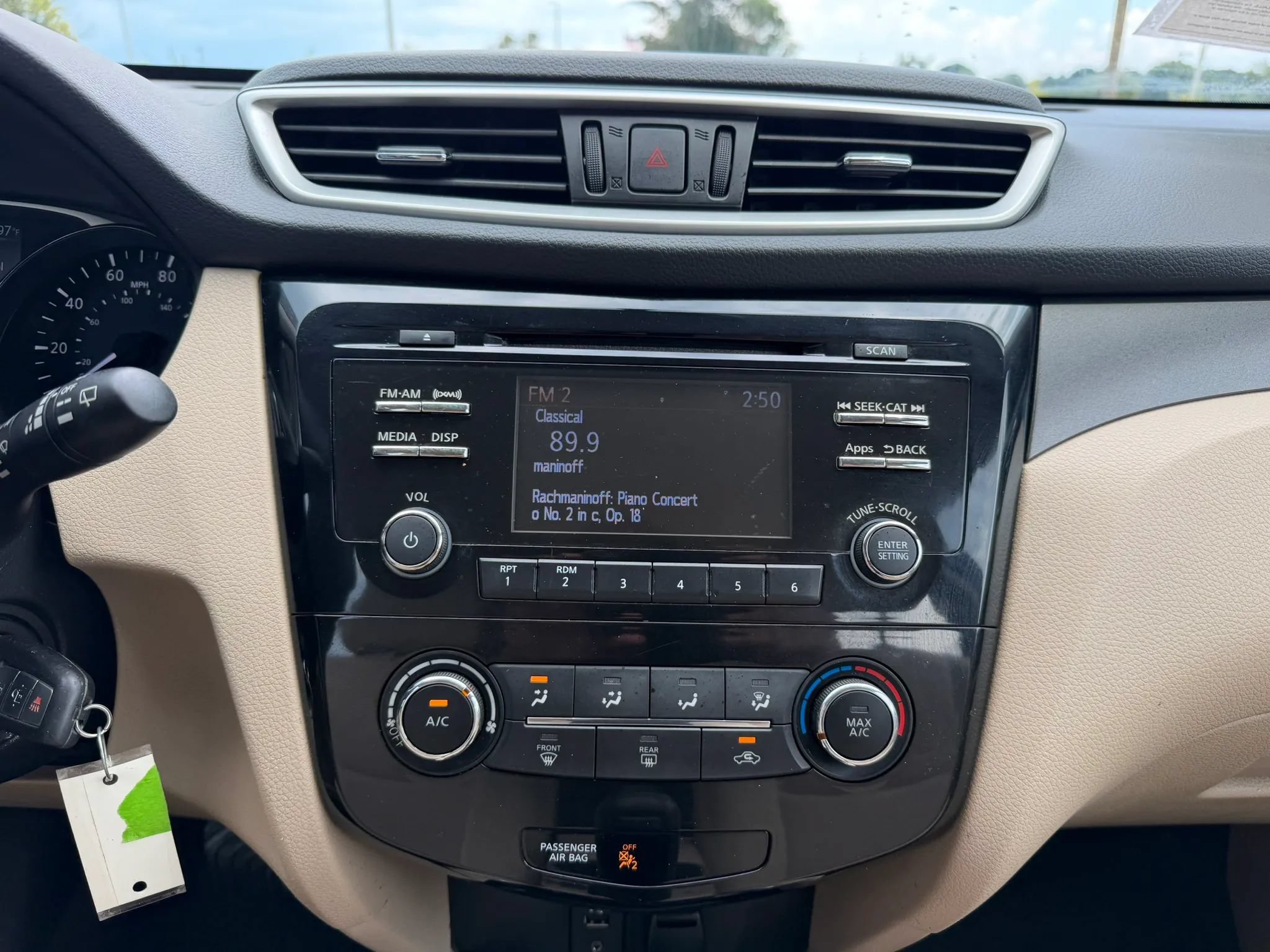 Used 2016 Nissan Rogue S FWD image 21