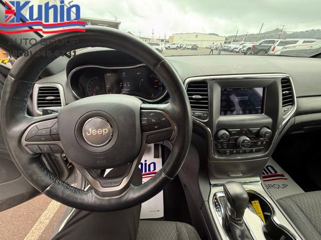 Used 2019 Jeep Grand Cherokee Laredo image 13