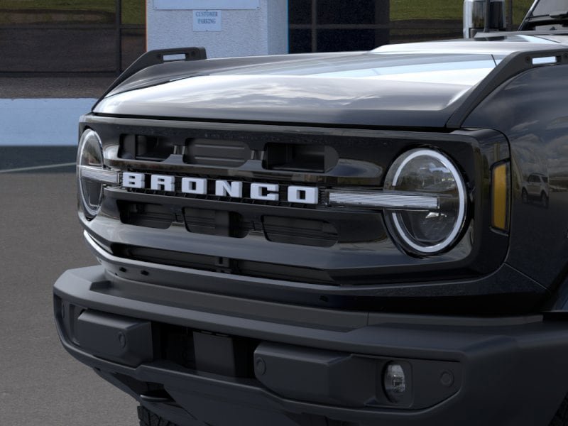 New 2026 Ford Bronco Outer Banks AWD/4WD image 19