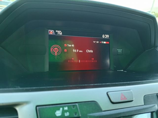 Used 2015 Honda Odyssey Touring Elite image 35