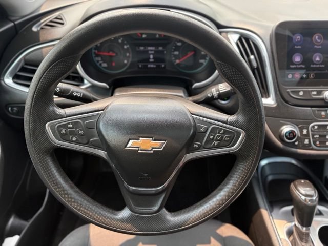 Used 2020 Chevrolet Malibu LT FWD image 24