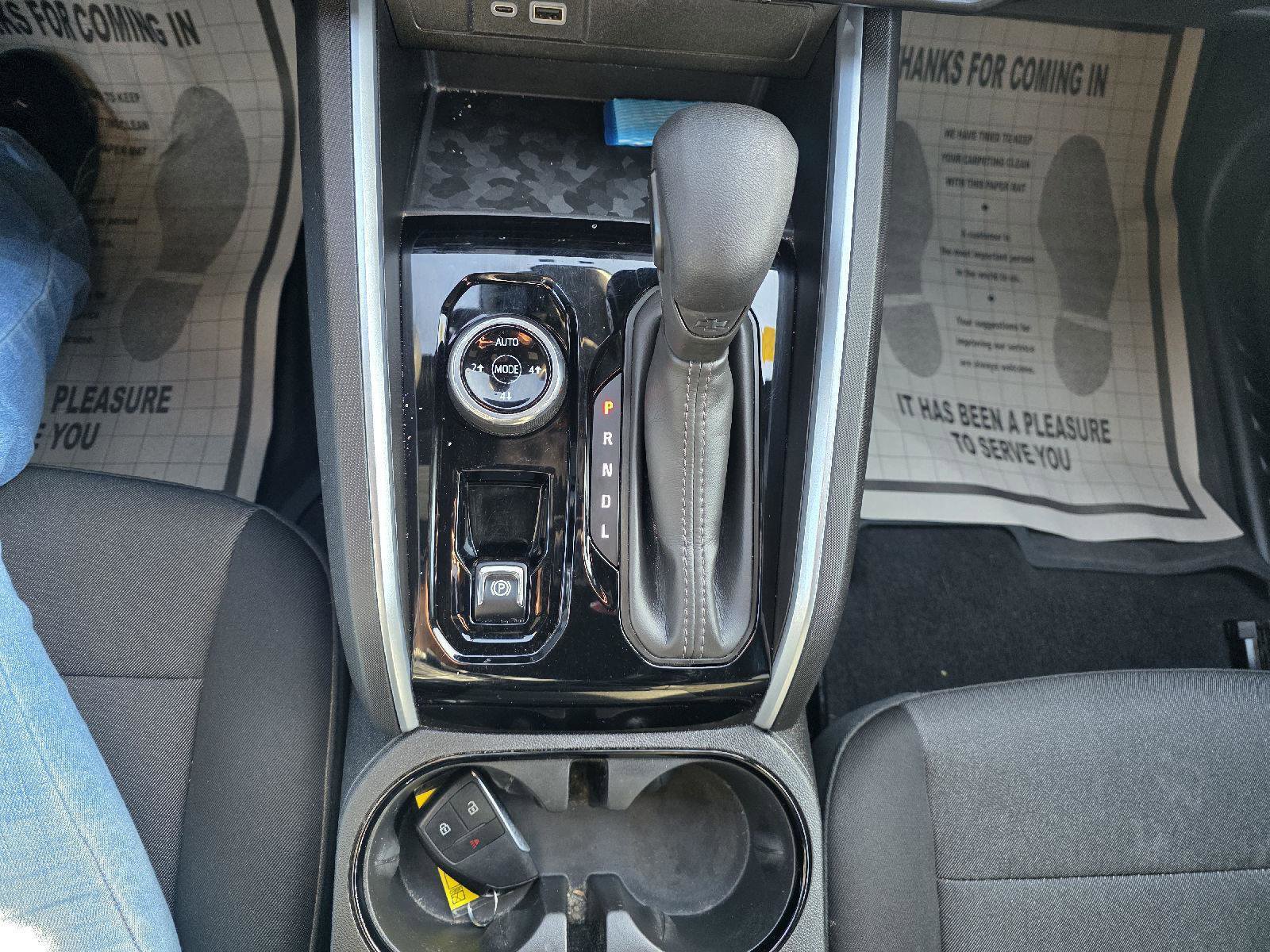 Used 2023 Chevrolet Colorado Trail Boss w/ Technology Package image 20