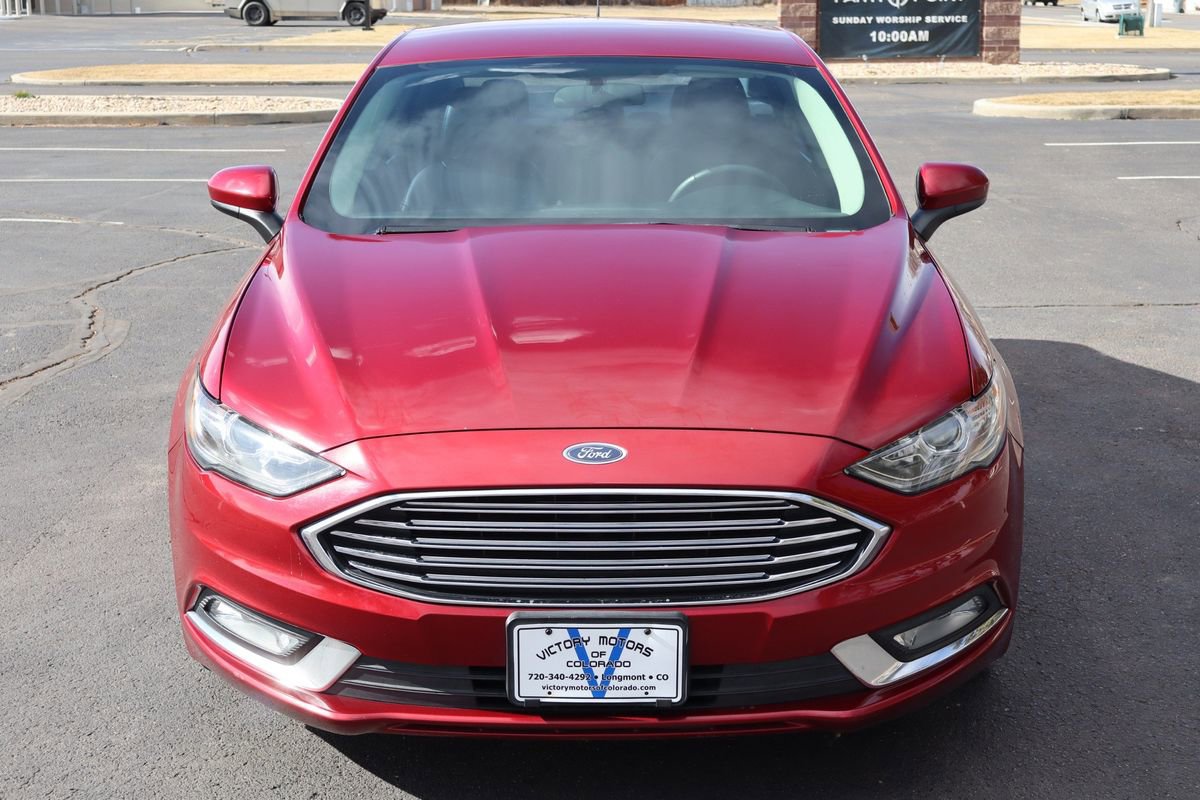 Used 2017 Ford Fusion SE w/ Equipment Group 201A FWD image 12