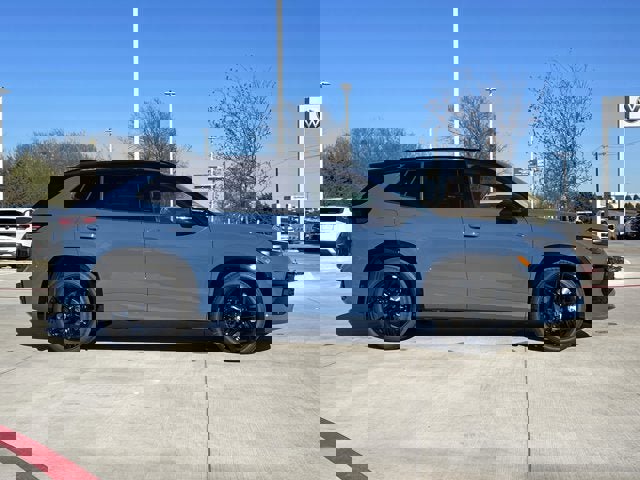 New 2026 Volkswagen Tiguan SE R-Line image 7