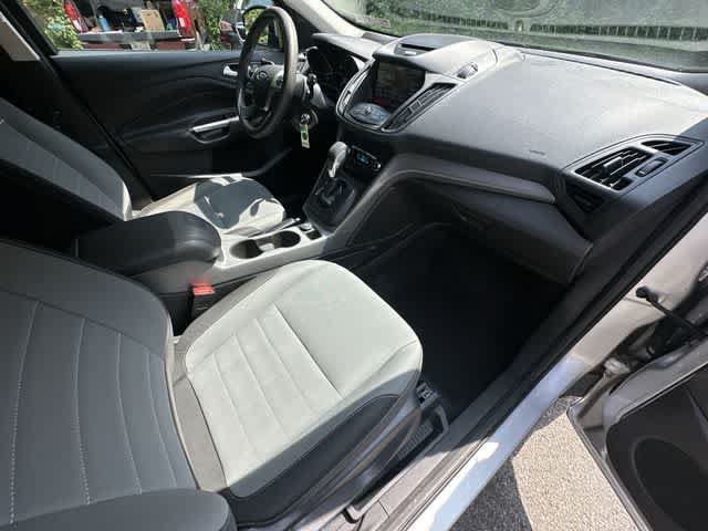 Used 2015 Ford Escape SE w/ Equipment Group 201A AWD/4WD image 18