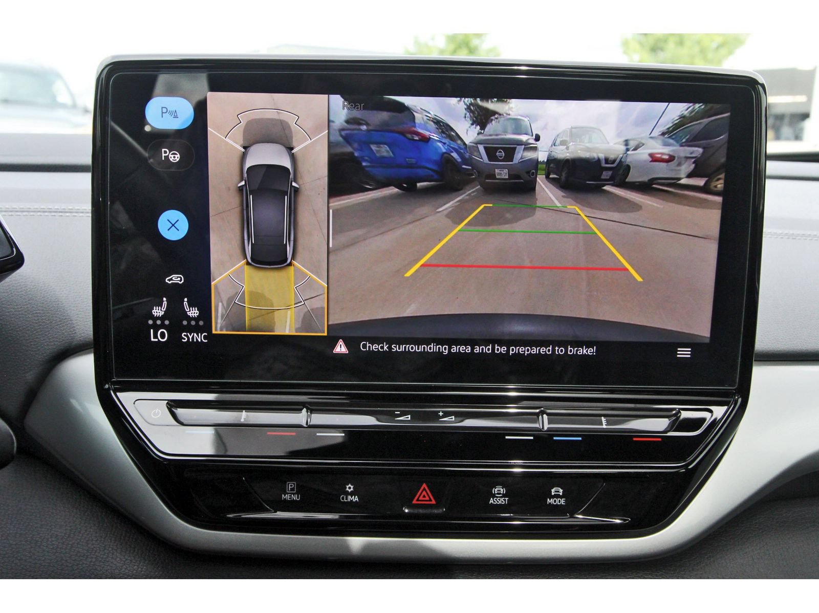 Used 2023 Volkswagen ID.4 Pro AWD/4WD image 25