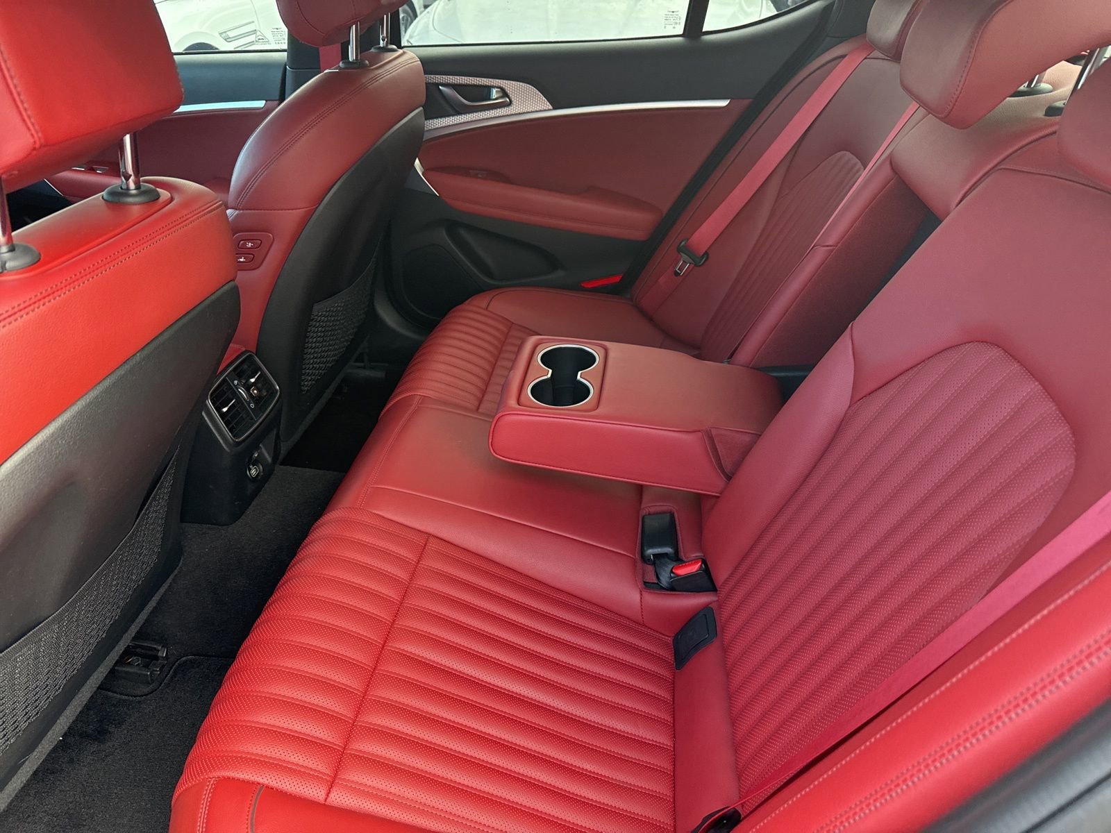 Used 2023 Genesis G70 2.0T w/ Sport Prestige Package image 6