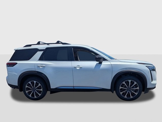New 2026 Nissan Pathfinder Platinum FWD image 7