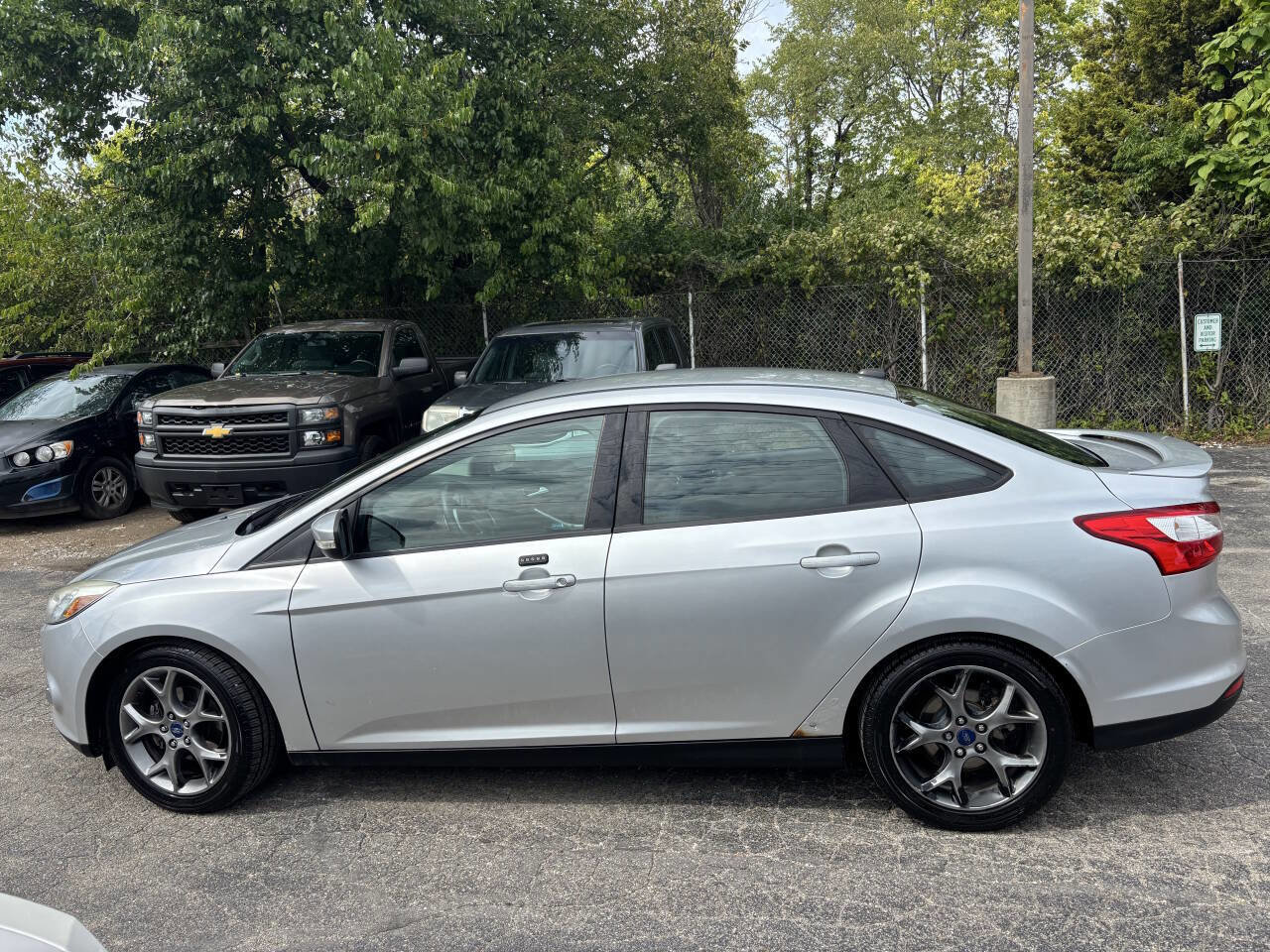 Used 2014 Ford Focus SE w/ Equipment Group 201A image 7