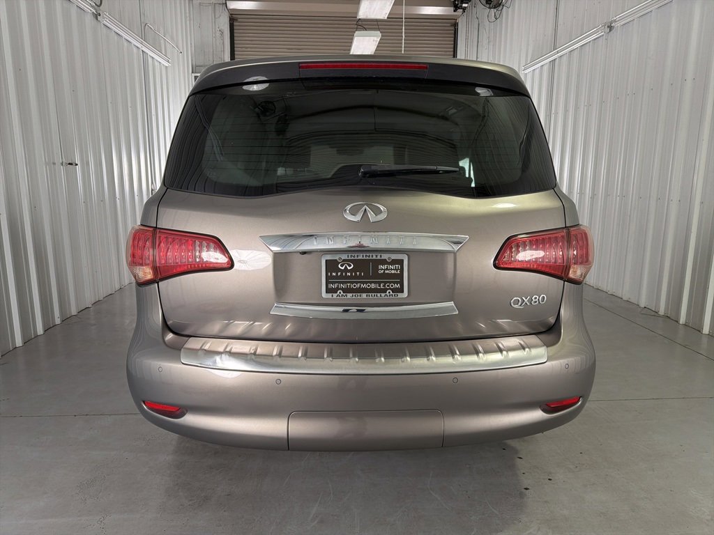 Used 2016 INFINITI QX80 Luxe w/ 22" Wheel Package image 6