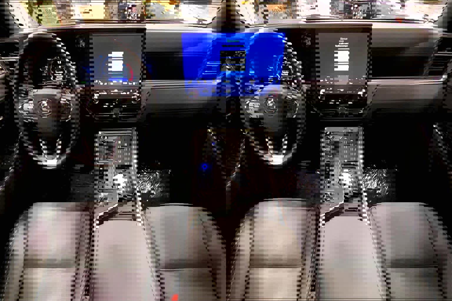 Used 2024 Lexus GX 550 image 15