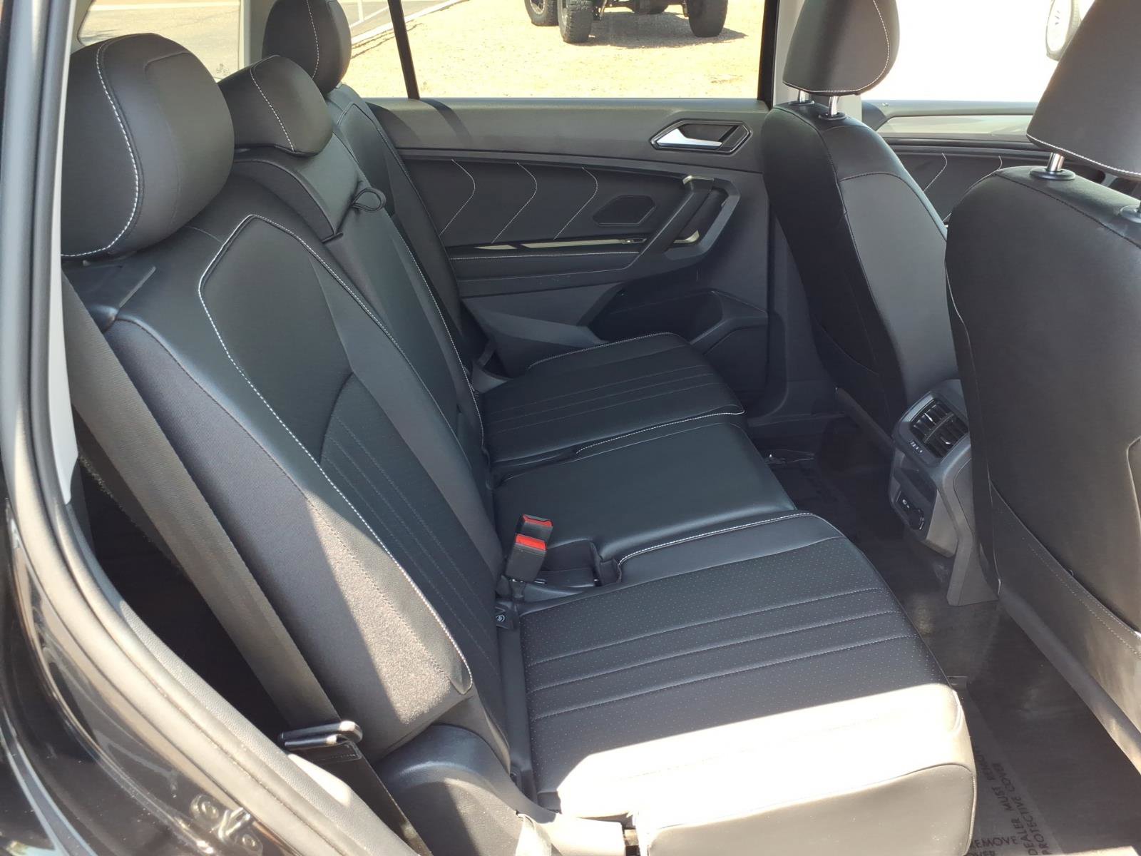 Certified 2022 Volkswagen Tiguan SE FWD image 13