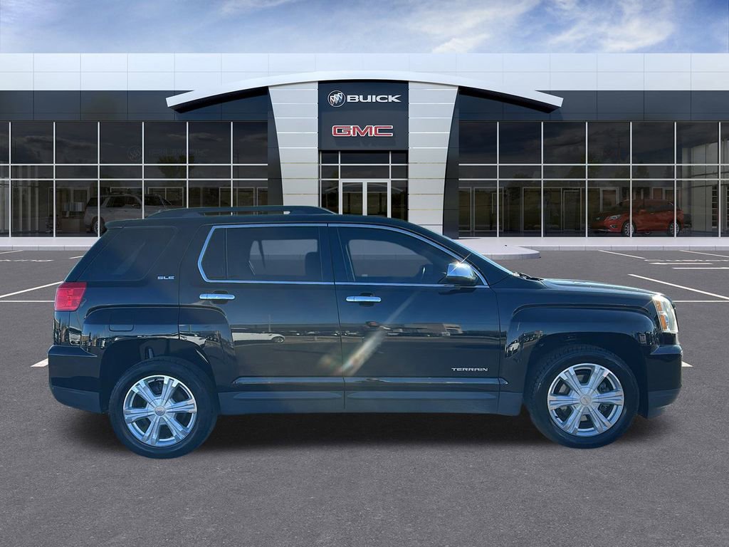 Used 2017 GMC Terrain SLE w/ Technology Package image 6