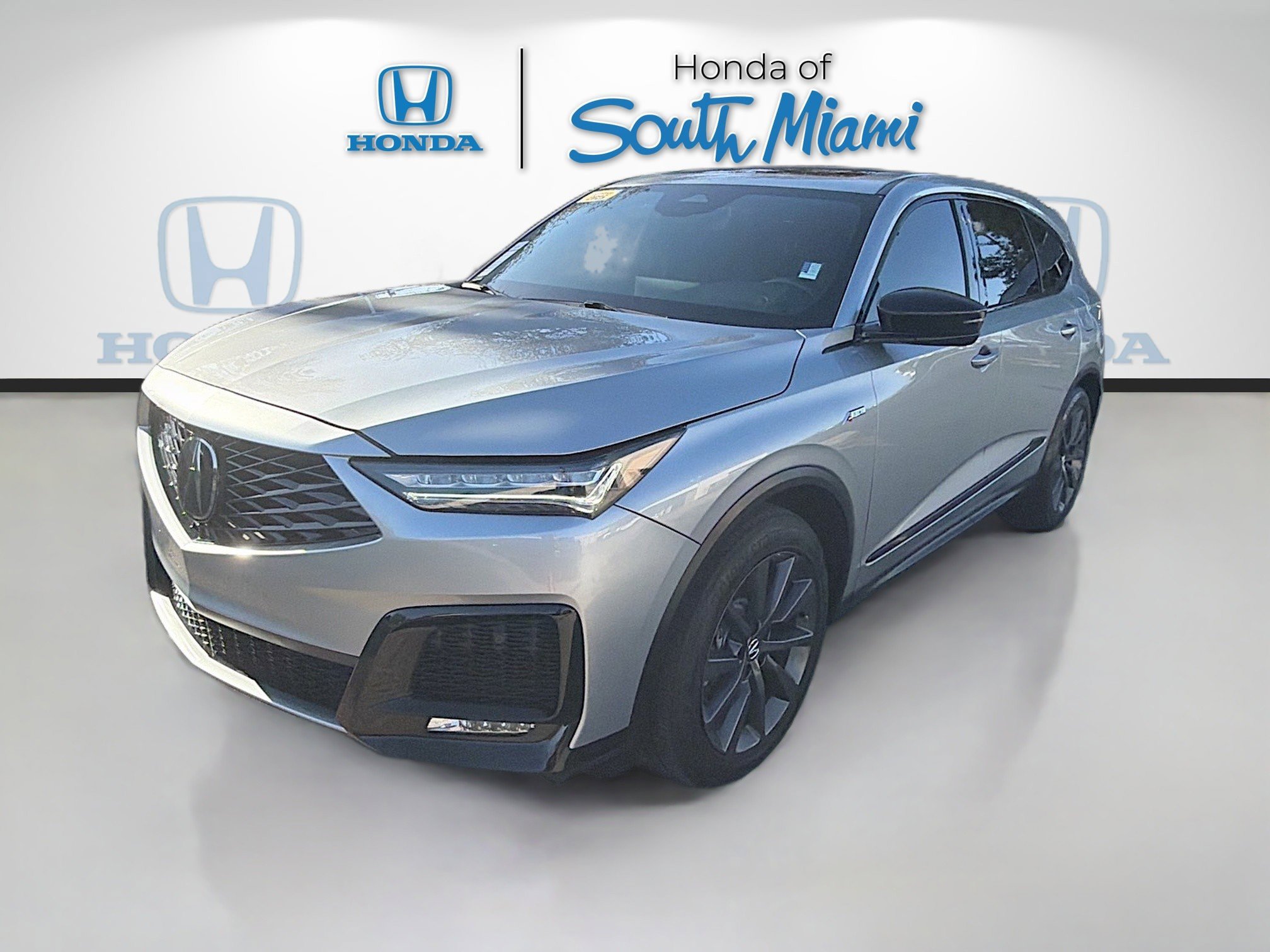 Used 2025 Acura MDX A-Spec image 3