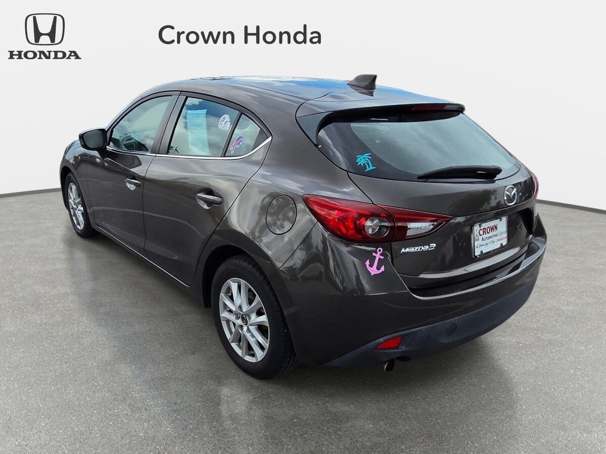 Used 2014 MAZDA MAZDA3 i Grand Touring FWD image 3