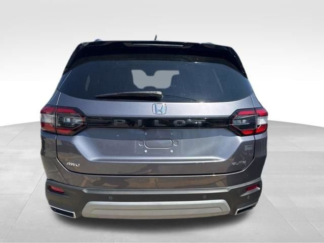 Used 2025 Honda Pilot Elite image 5