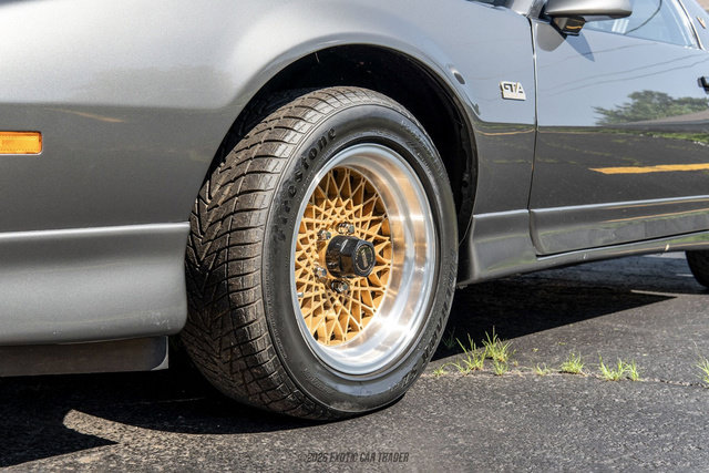 Used 1989 Pontiac Firebird Trans Am RWD image 97