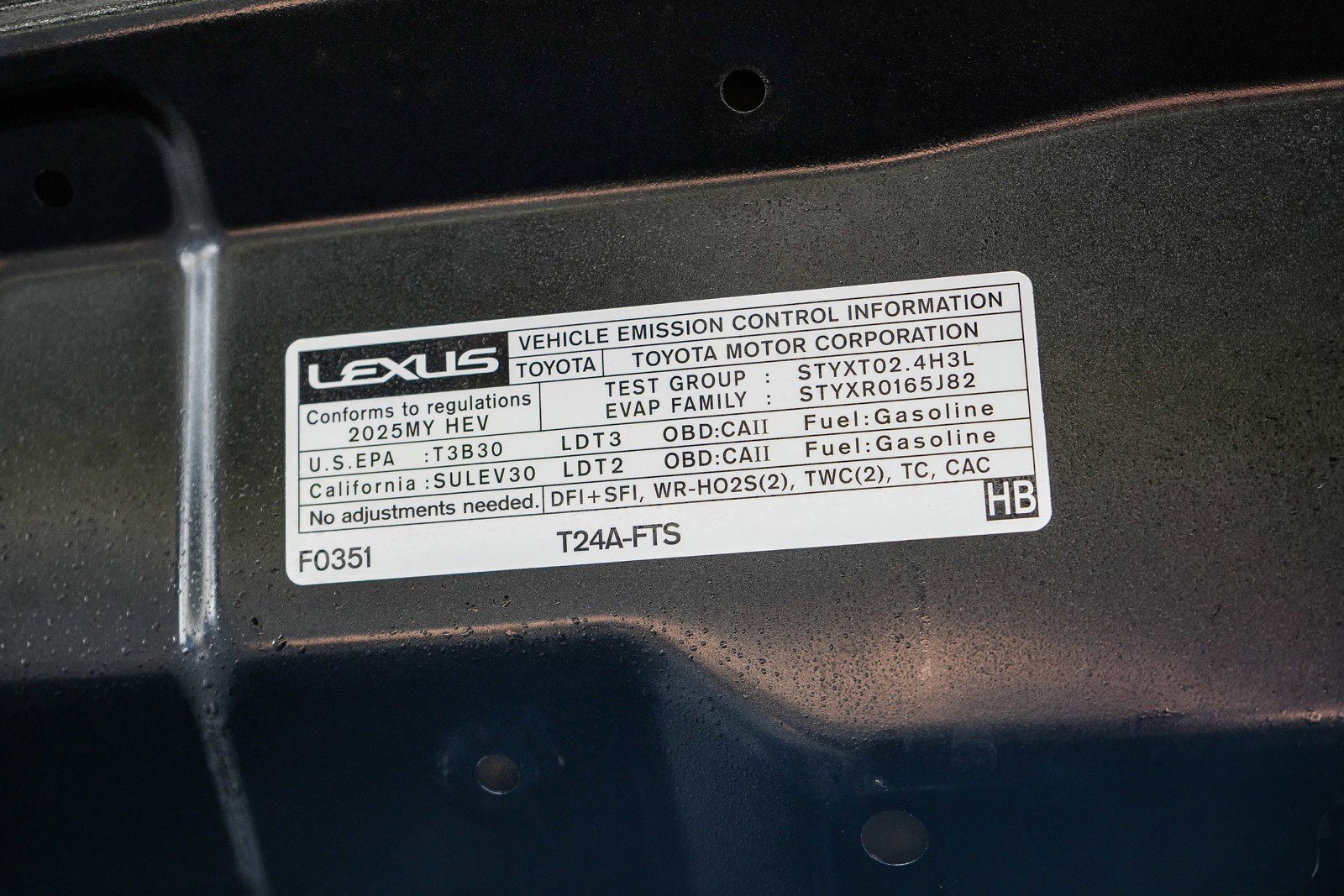 Used 2025 Lexus TX 500h AWD w/ Technology Package image 27