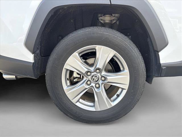 Certified 2025 Toyota RAV4 XLE FWD image 25